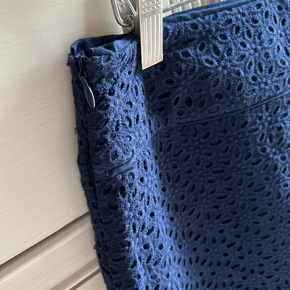 Navy Blue Eyelet Skirt. Size 8 - Picture 5 of 11